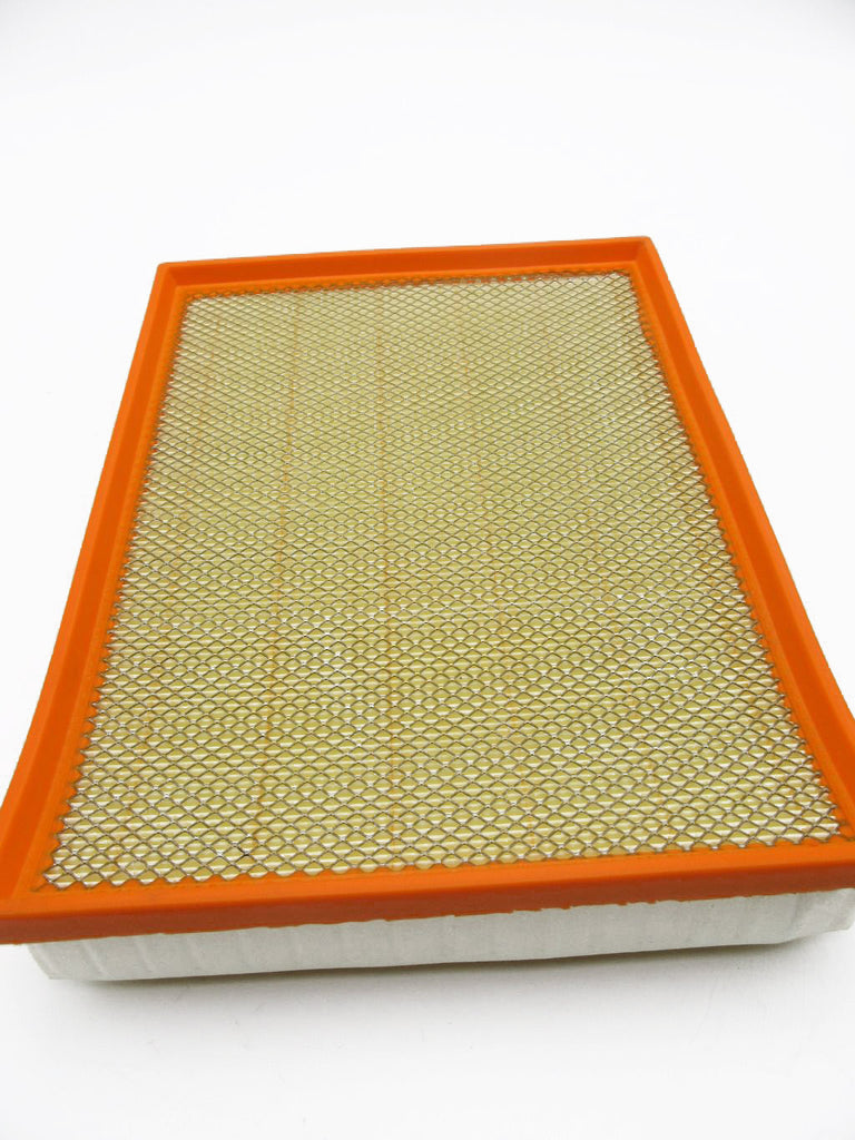 Maserati Quattroporte engine air filter 197784 189