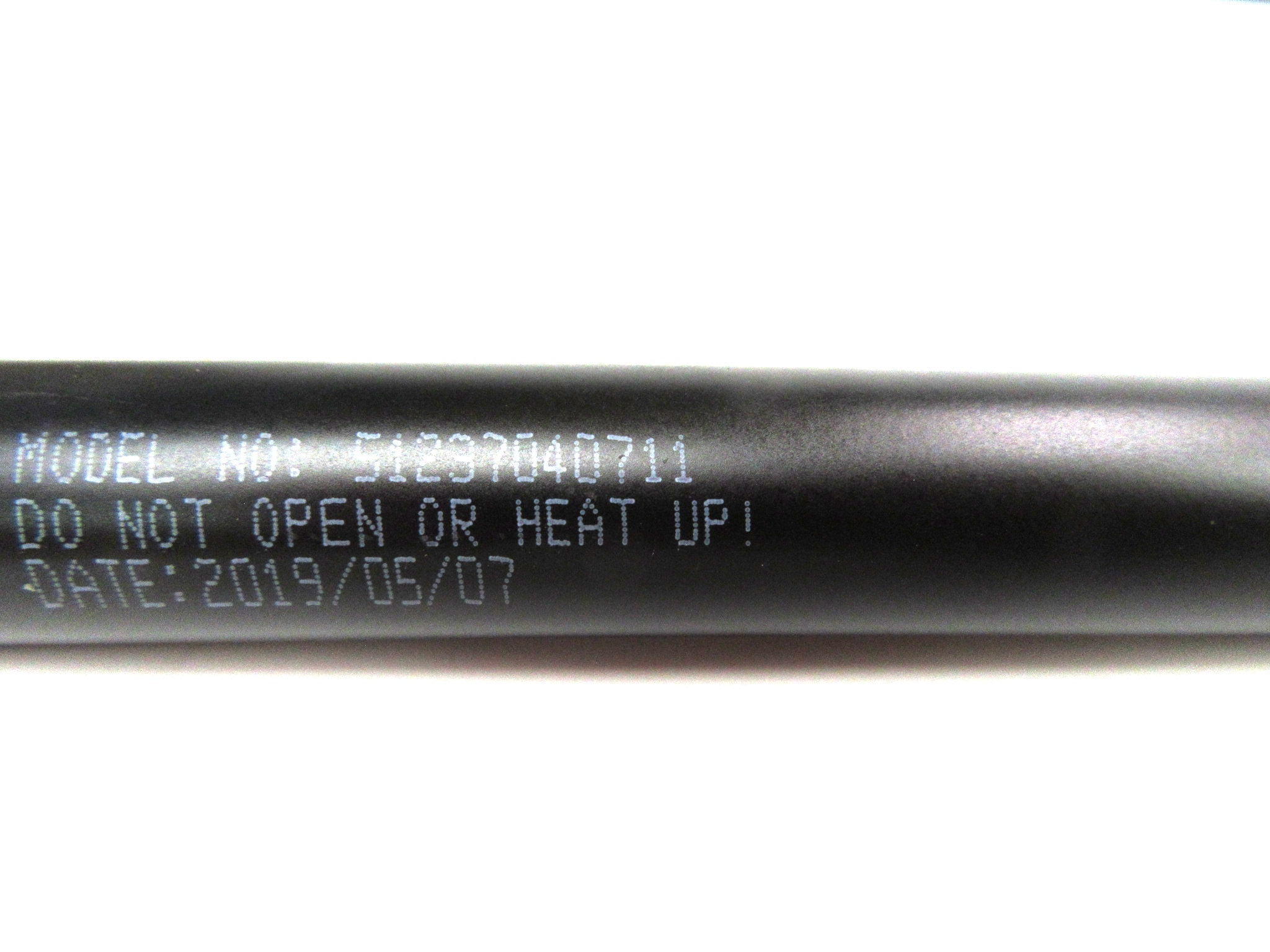 Rolls Royce Phantom hood bonnet shocks lift support spring shocks #621 TopEuro