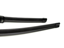 Load image into Gallery viewer, Maserati Ghibli Quattroporte Levante wiper blades set 2pcs #576