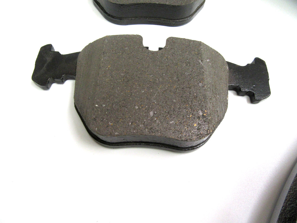 Rolls Royce Wraith Dawn front rear brake pads and rotors 371