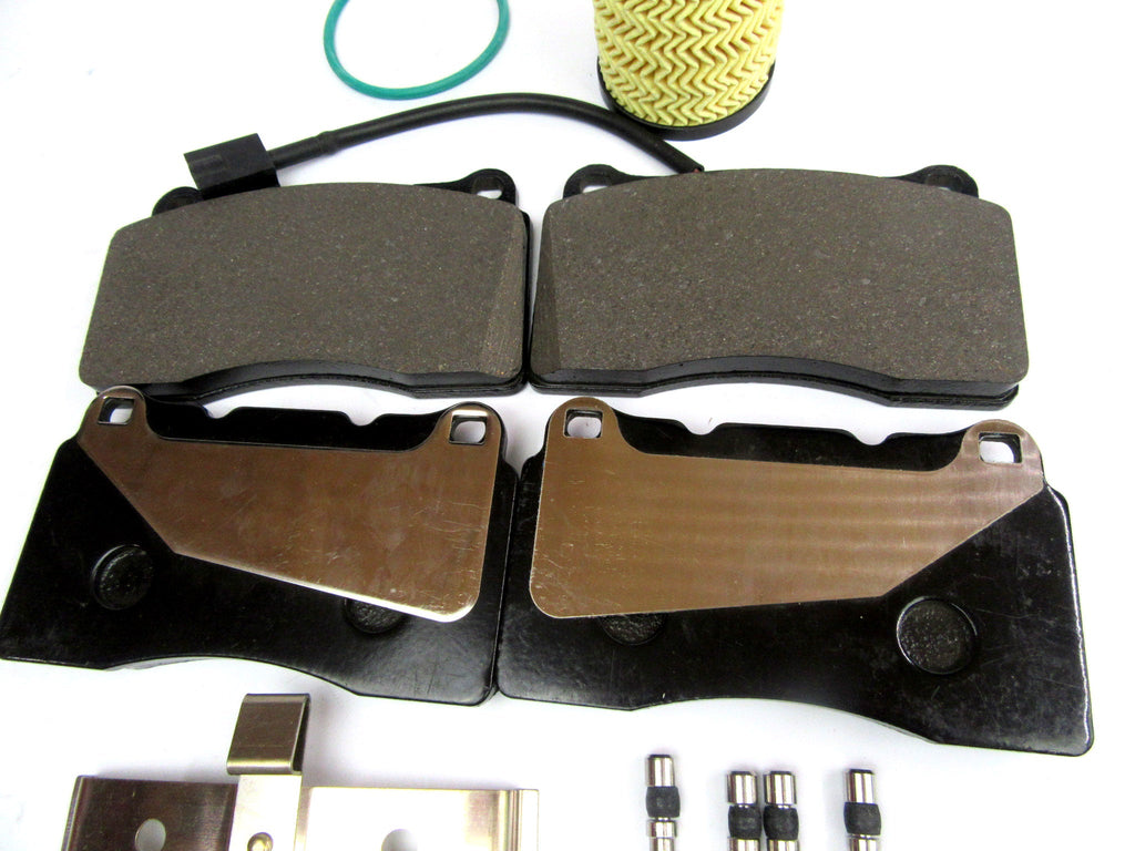 Maserati Ghibli Quattroporte 14-21 front brake pads + FREE OIL FILTER #512