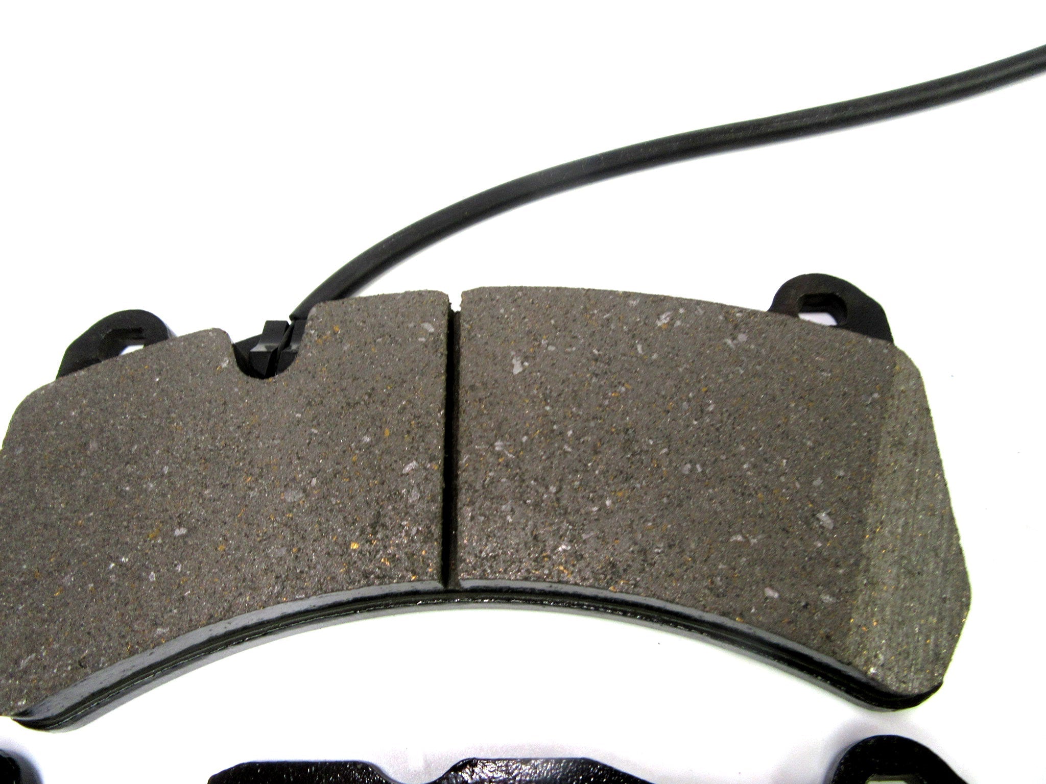 Maserati Ghibli Quattroporte front brake pads rotors + FREE OIL FILTER #530
