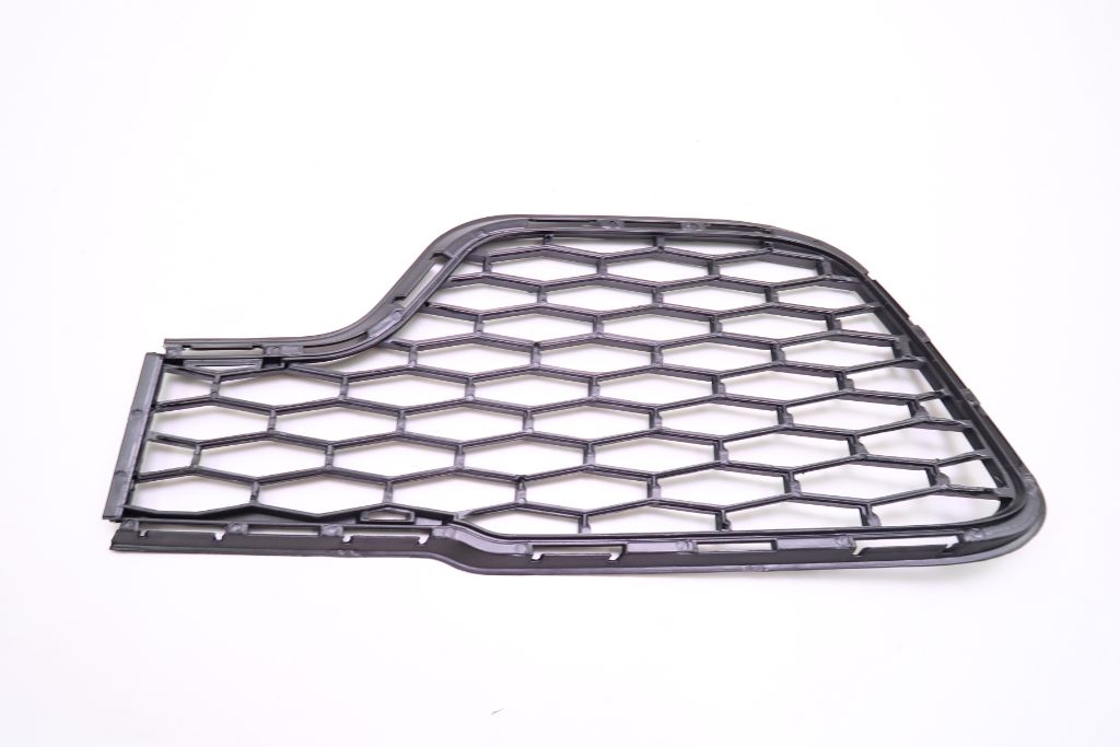 Maserati Ghibli front bumper right grille 1pc #760