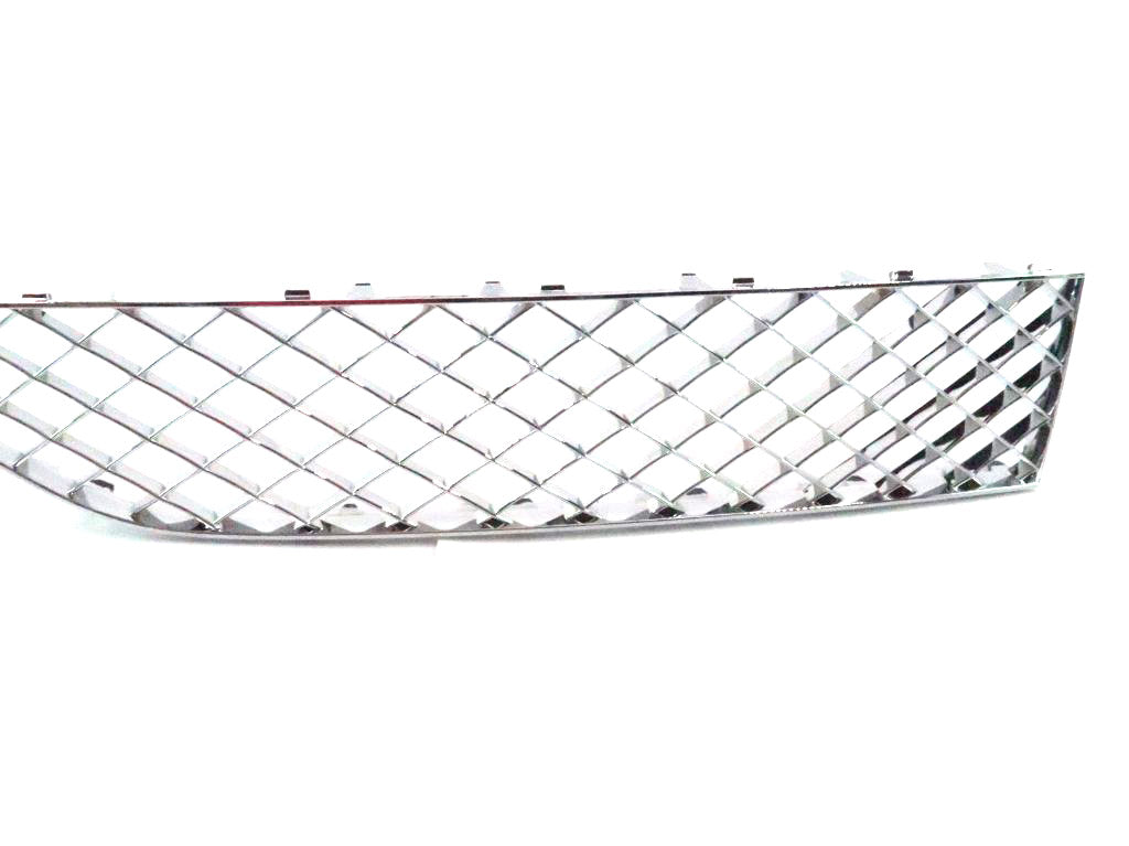 Bentley Bentayga front bumper center grill left side 888