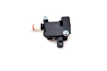 Load image into Gallery viewer, Bentley Continental Flying Spur GT GTC fuel filler door actuator 1060