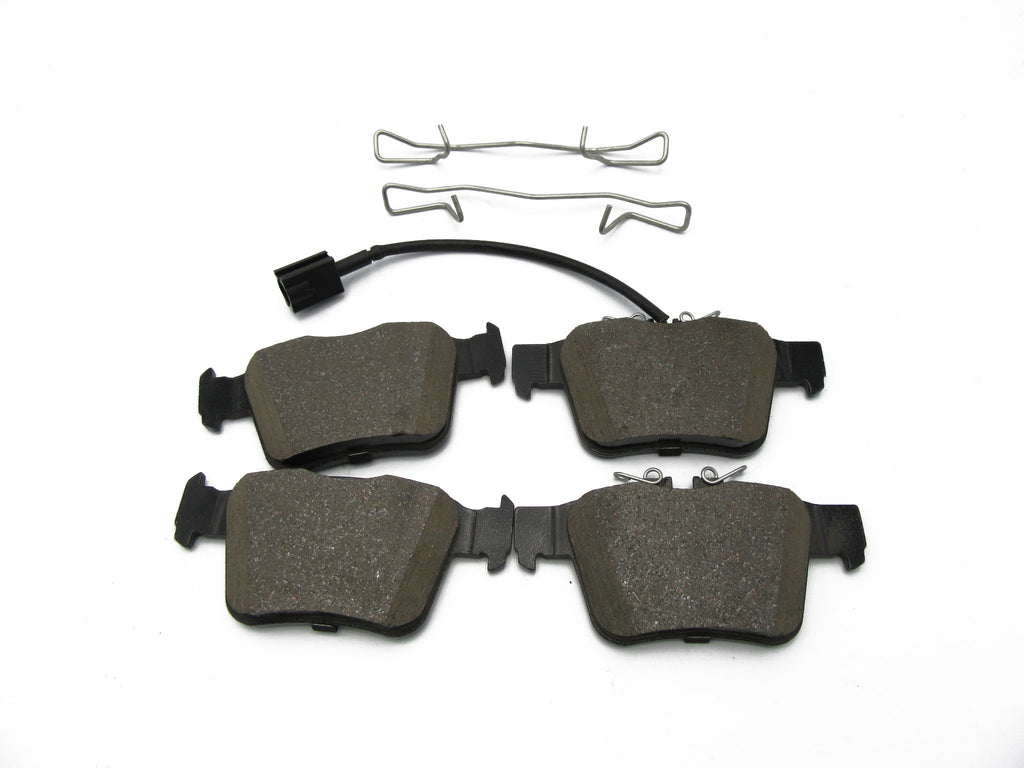 Maserati Ghibli Levante rear brake pads 132