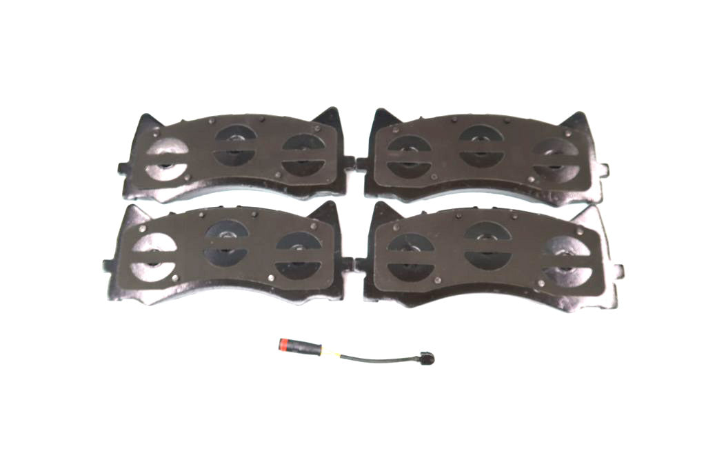 Mercedes C63 Amg front brake pads TopEuro #1456