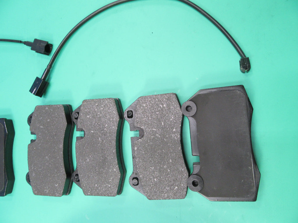 Maserati Quattroporte front rear brake pads & smooth rotors