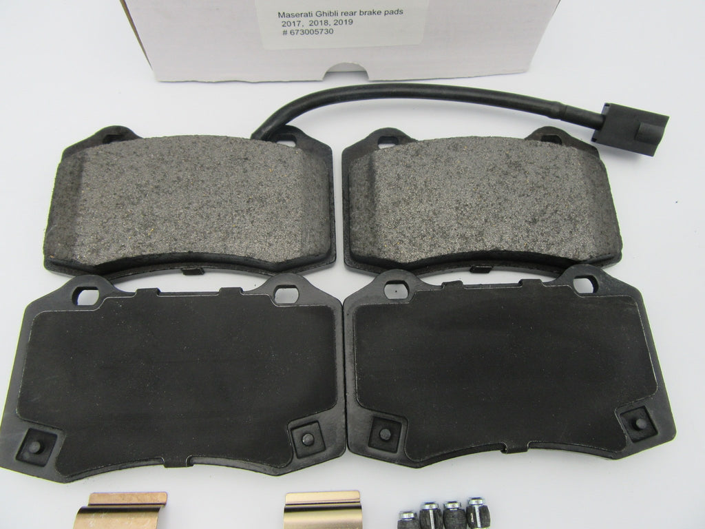 Maserati Ghibli Quattroporte rear brake pads 673005730