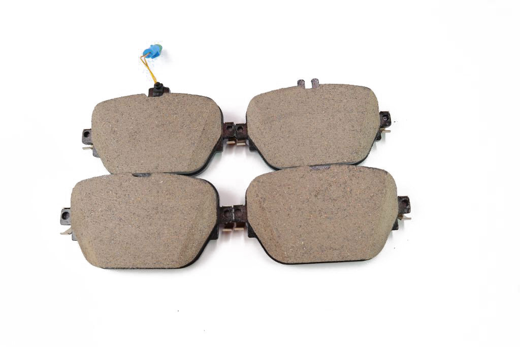 Mercedes E43 E63 Gle63 Glc63 E400 Rear brake pads TopEuro 1144