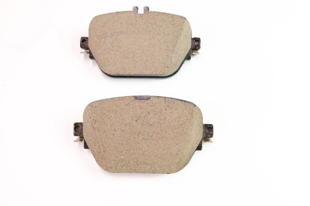 Mercedes E43 E63 Gle63 Glc63 E400 Rear brake pads TopEuro 1144