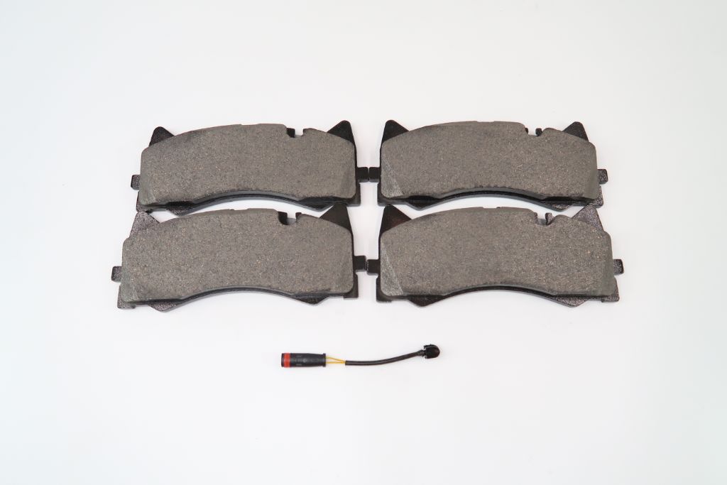 Mercedes C63 Amg front brake pads #1456