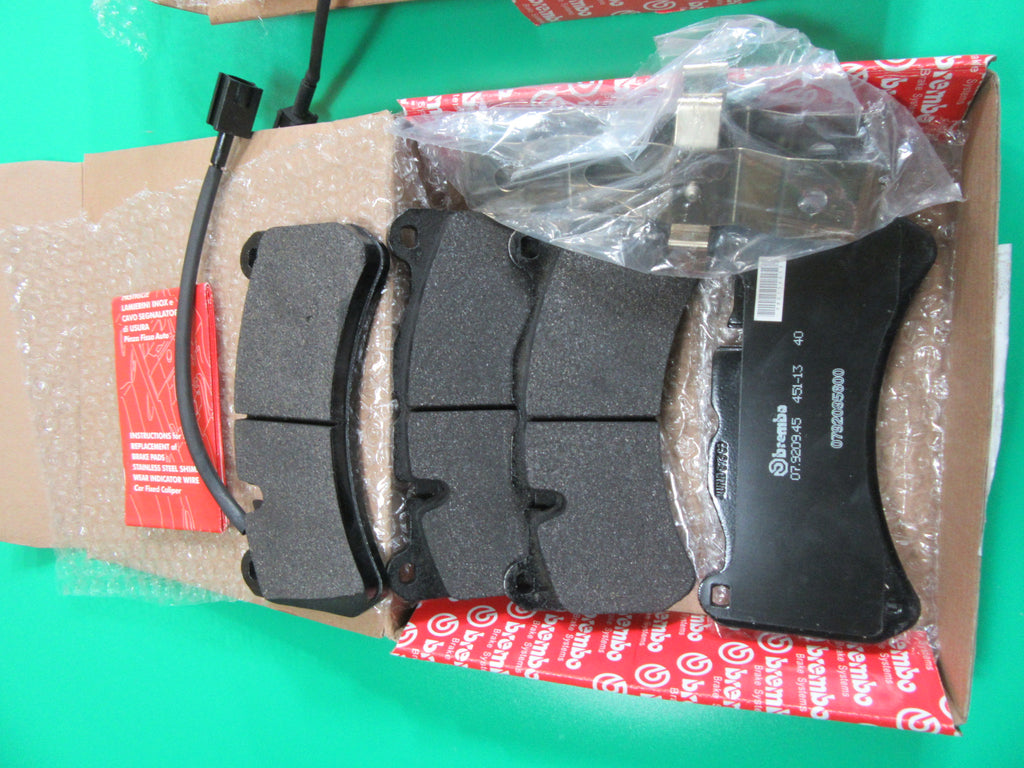 Maserati Ghibli Quattroporte front rear Brembo brake pads