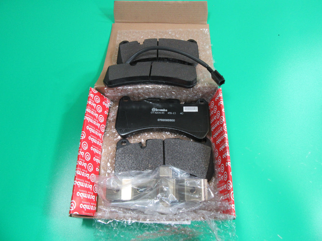 Maserati Ghibli Quattroporte front Brembo brake pads 980156013